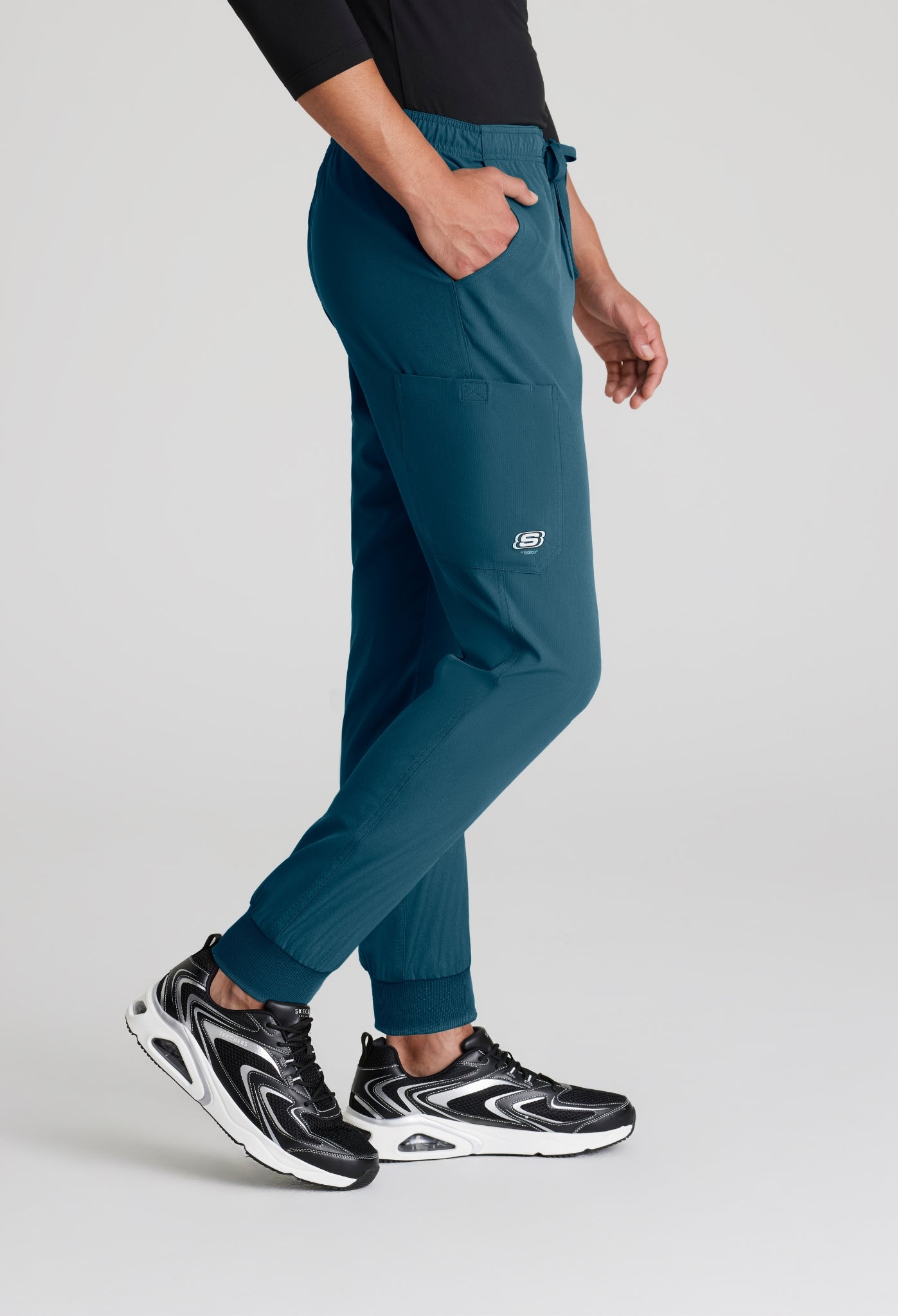 Pantalón médico para caballero Skechers Structure Jogger