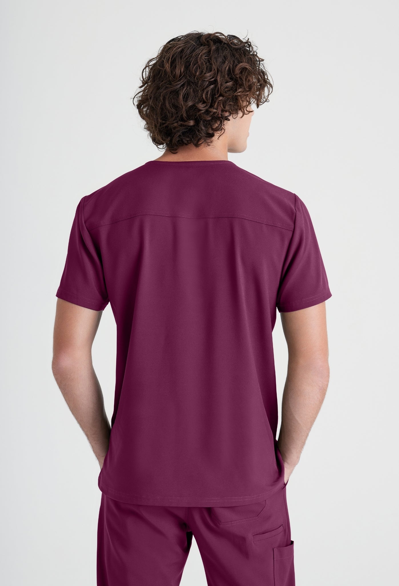 Uniforme médico para caballero Evolve Journey Top-Voyager Jogger