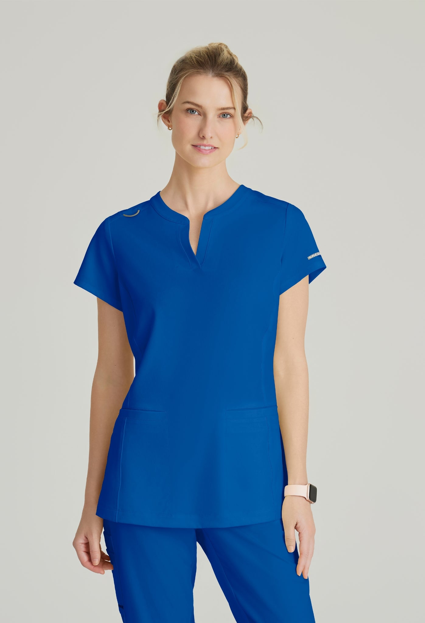 Uniforme médico para dama Skechers Coast Top- Gamma Pant