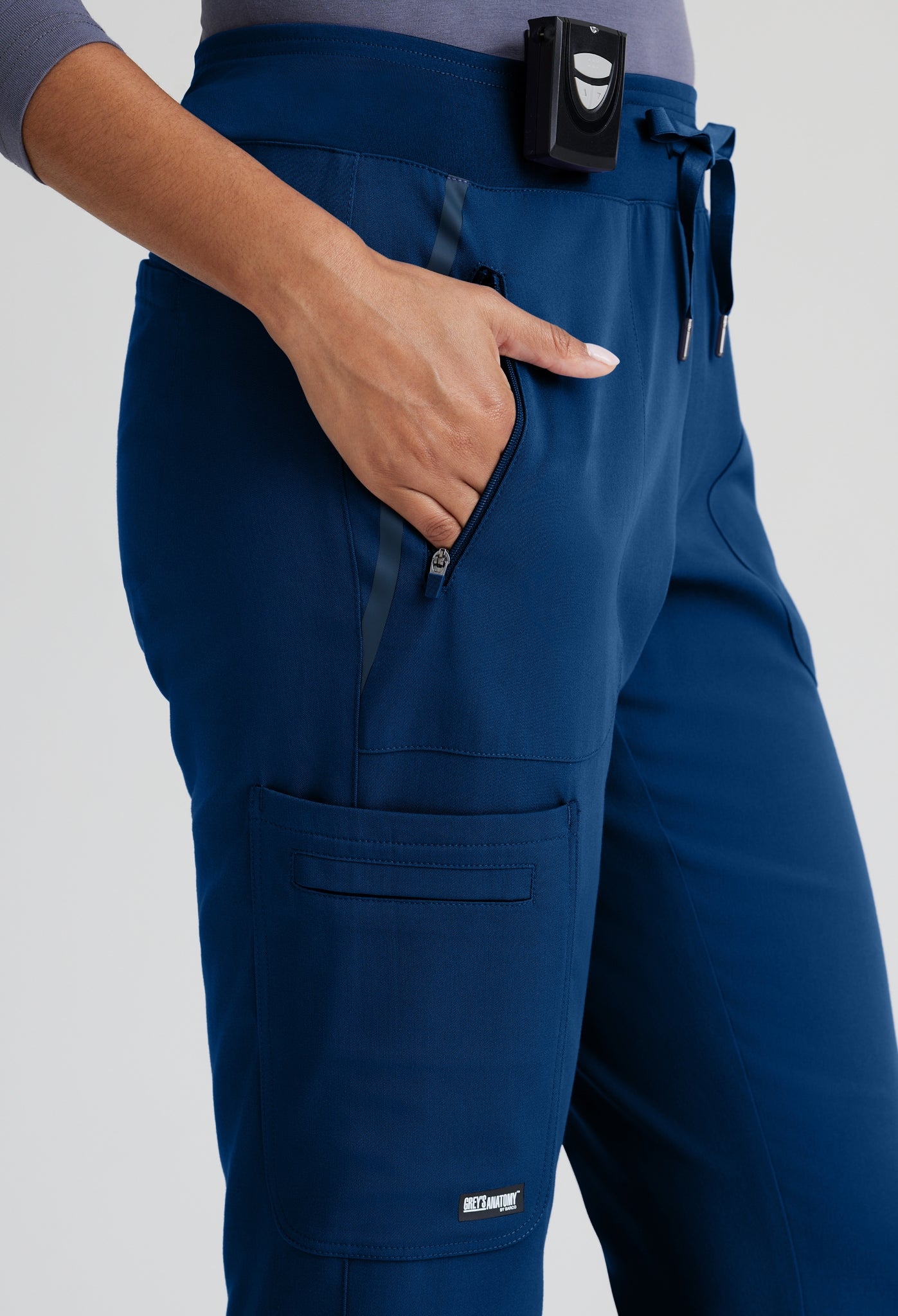 Uniforme médico para dama Grey's Anatomy™ Impact Elevate Top-Elevate Pant