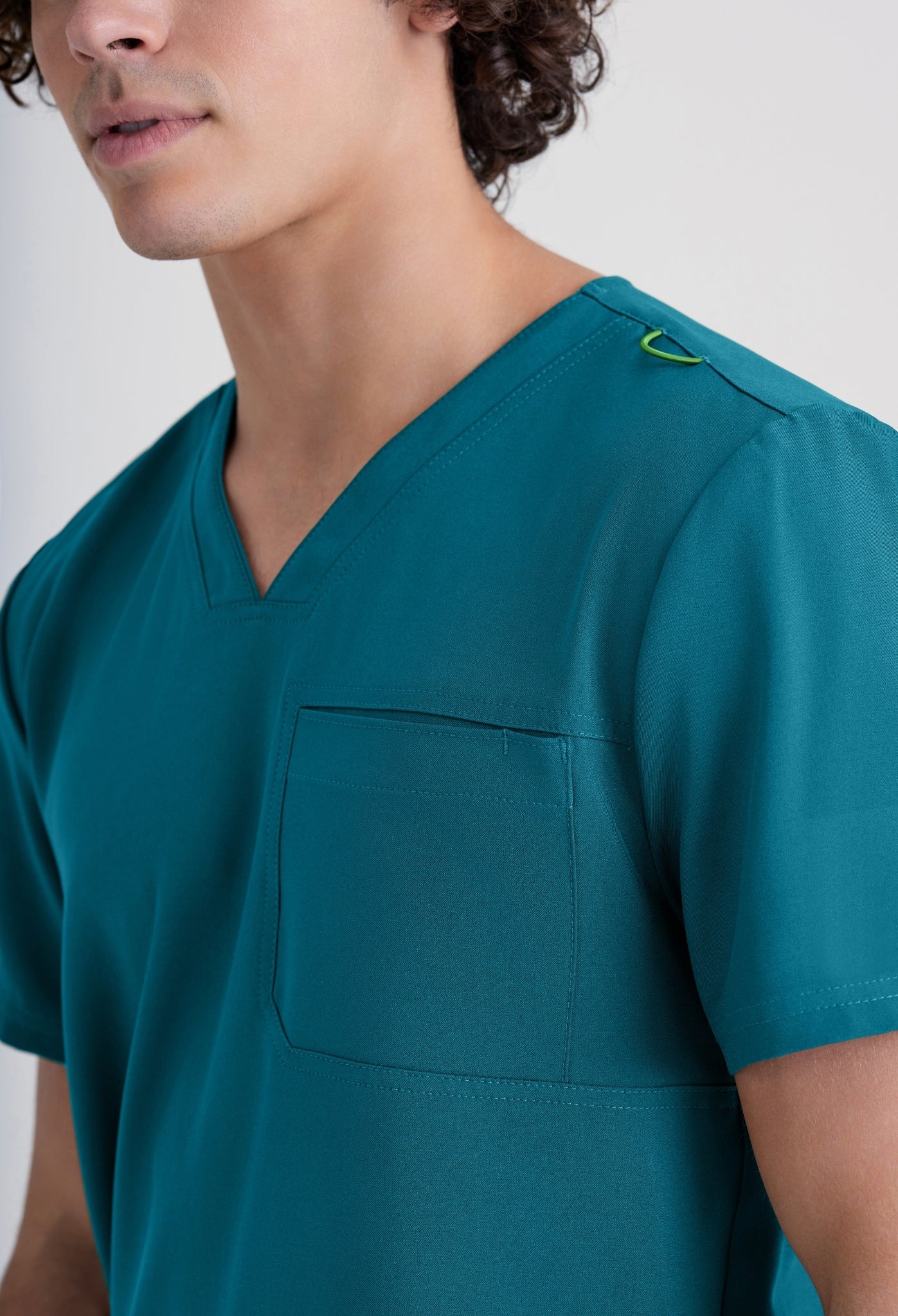 Uniforme médico para caballero Evolve Journey Top-Voyager Jogger