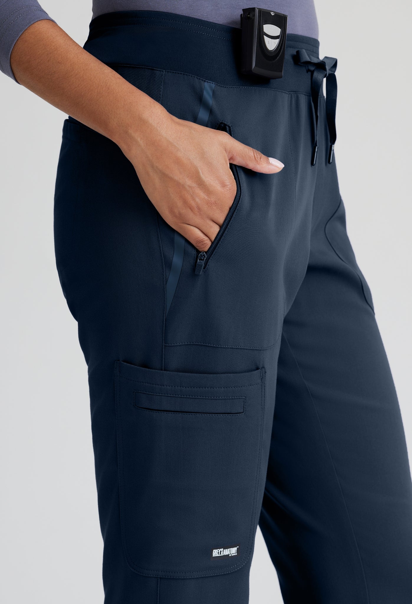 Uniforme médico para dama Grey's Anatomy™ Impact Elevate Top-Elevate Pant