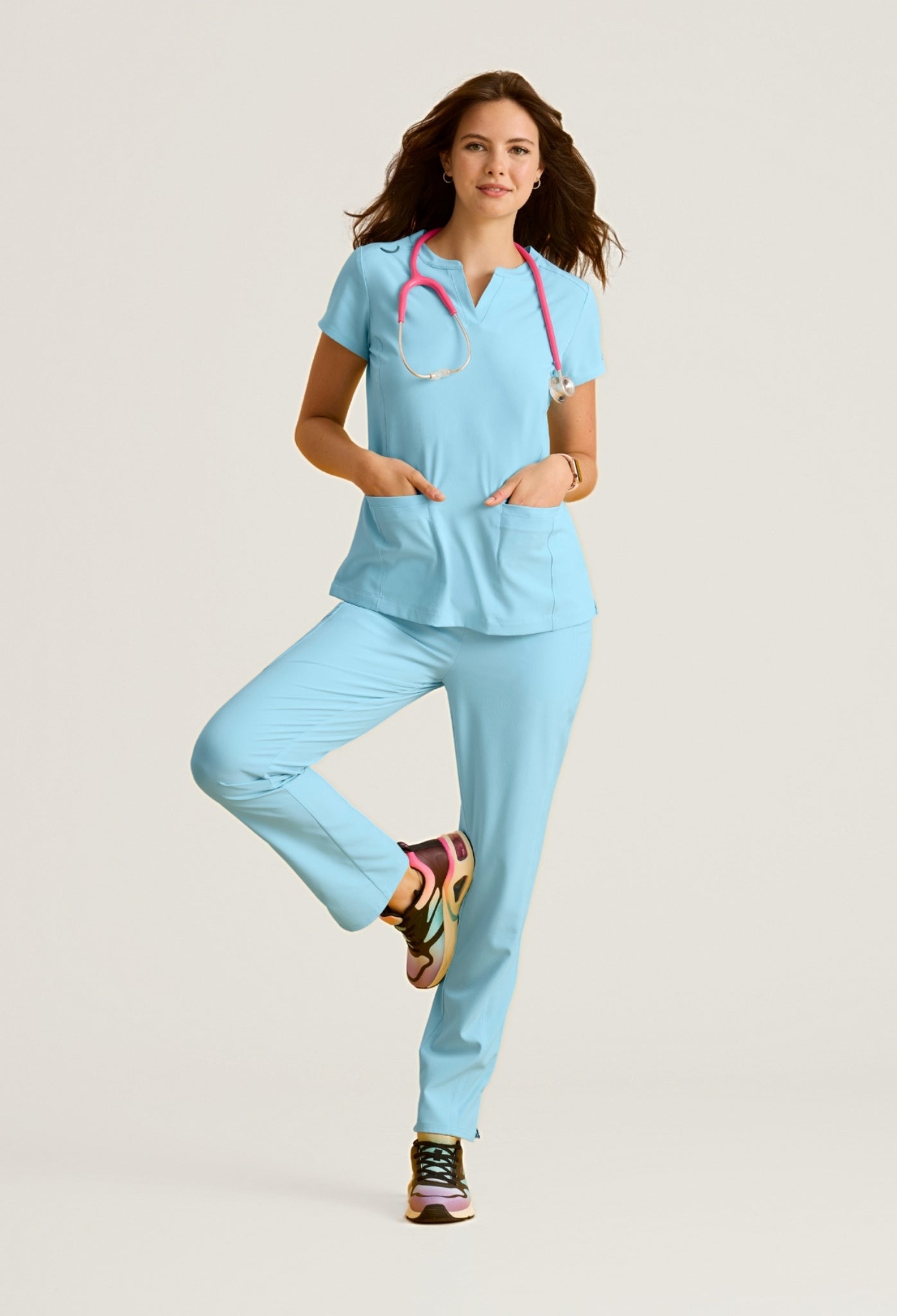 Uniforme médico para dama Skechers Coast Top- Gamma Pant