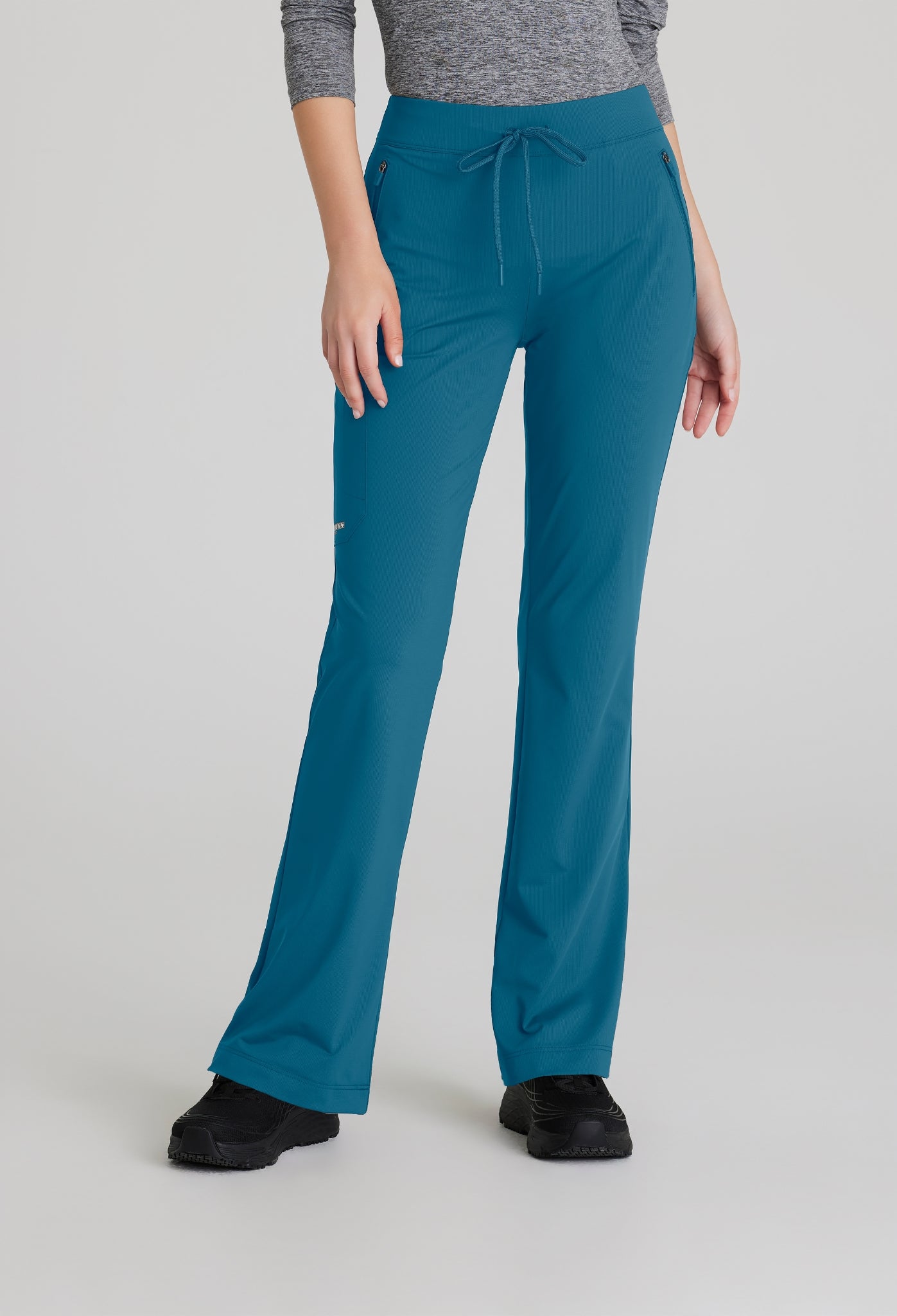 Uniforme médico para dama Skechers™ by Barco Slip-ins Serene Knit Top-Glide Knit Flare Pant