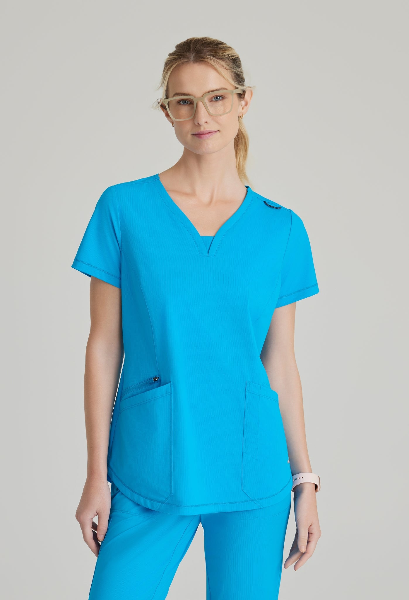 Uniforme médico para dama Skechers™ by Barco Slip-ins Serene Knit Top-Glide Knit Flare Pant