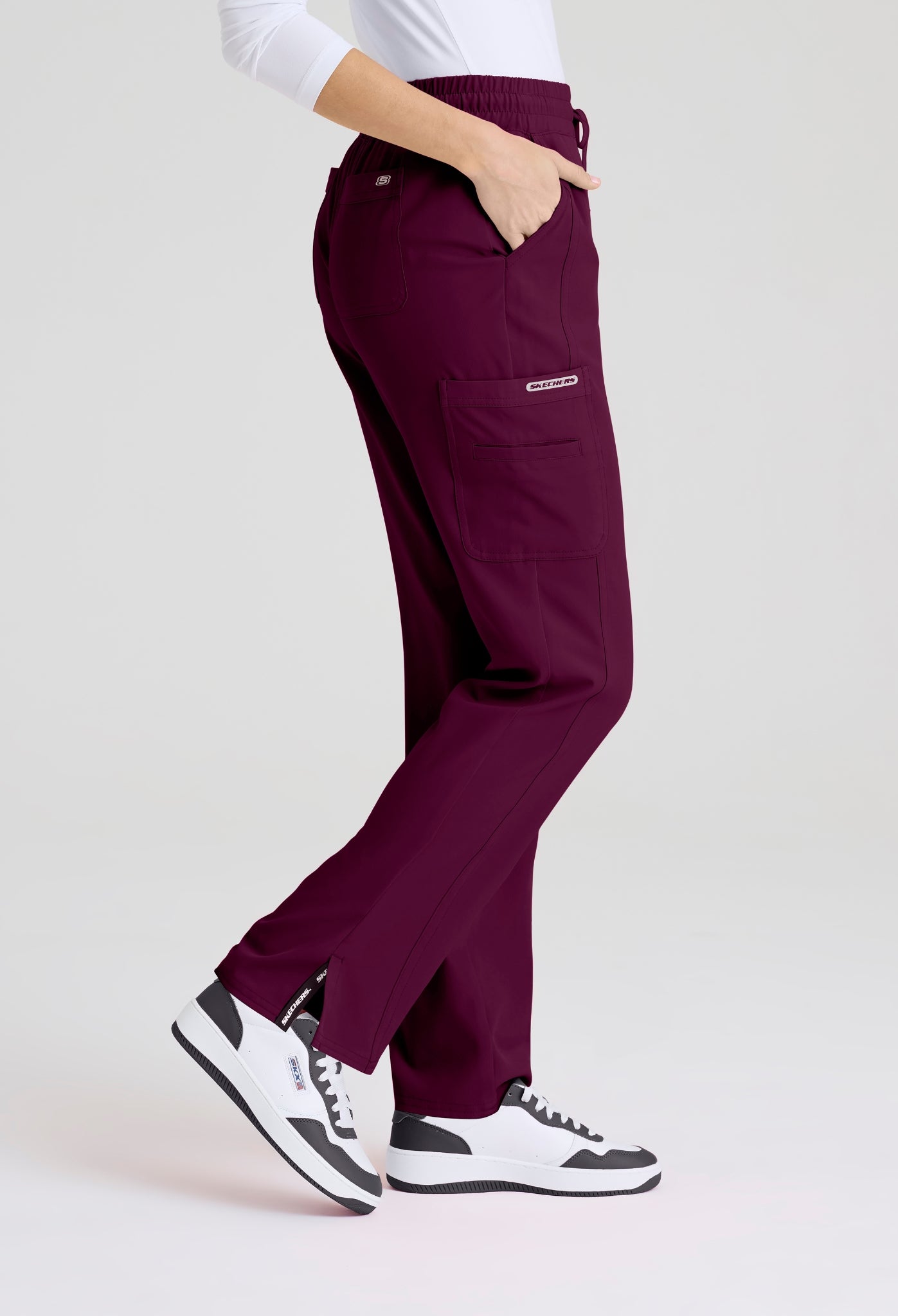 Uniforme médico para dama Skechers Coast Top- Gamma Pant