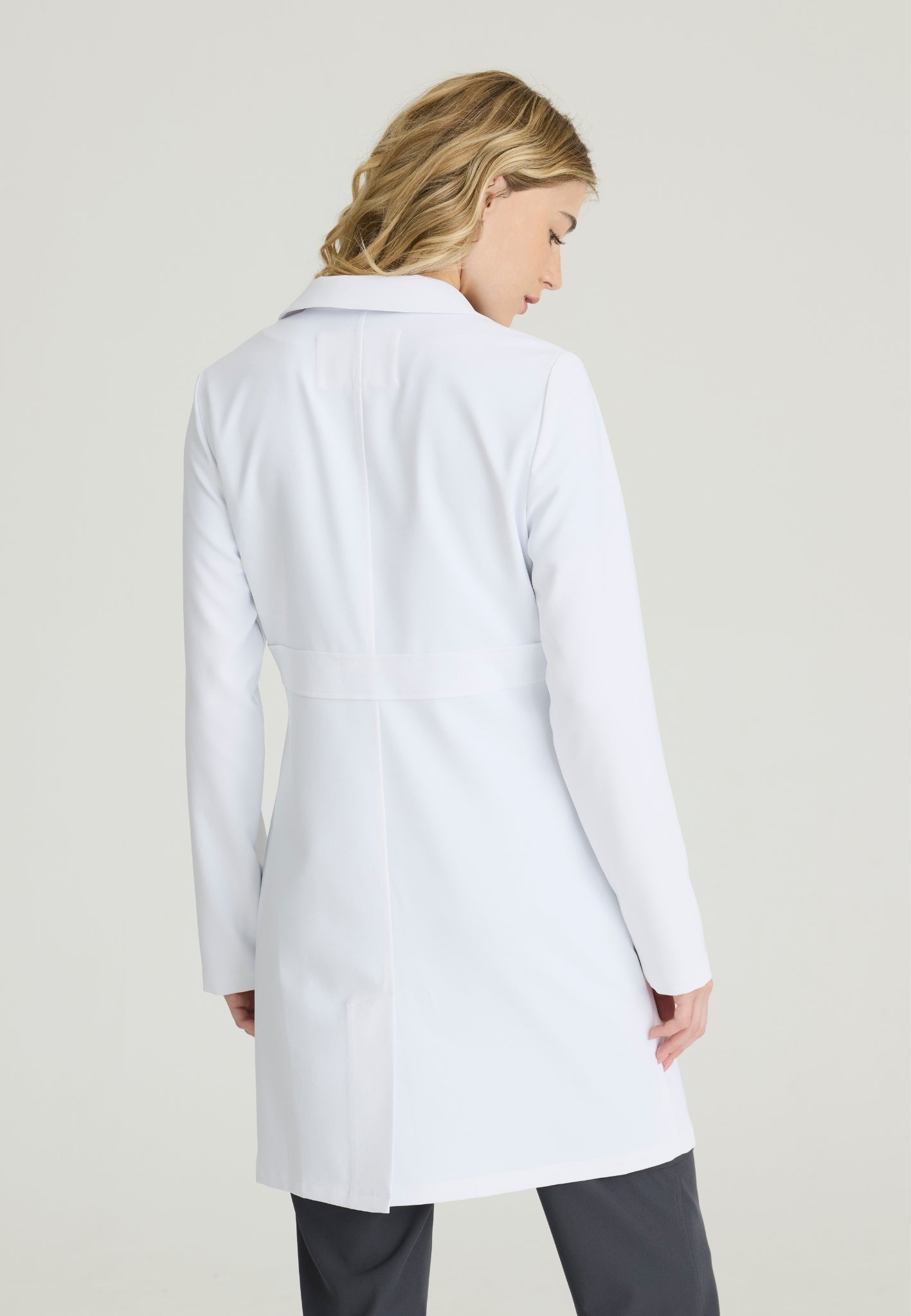 Bata para Dama Skechers Flourish Lab Coat