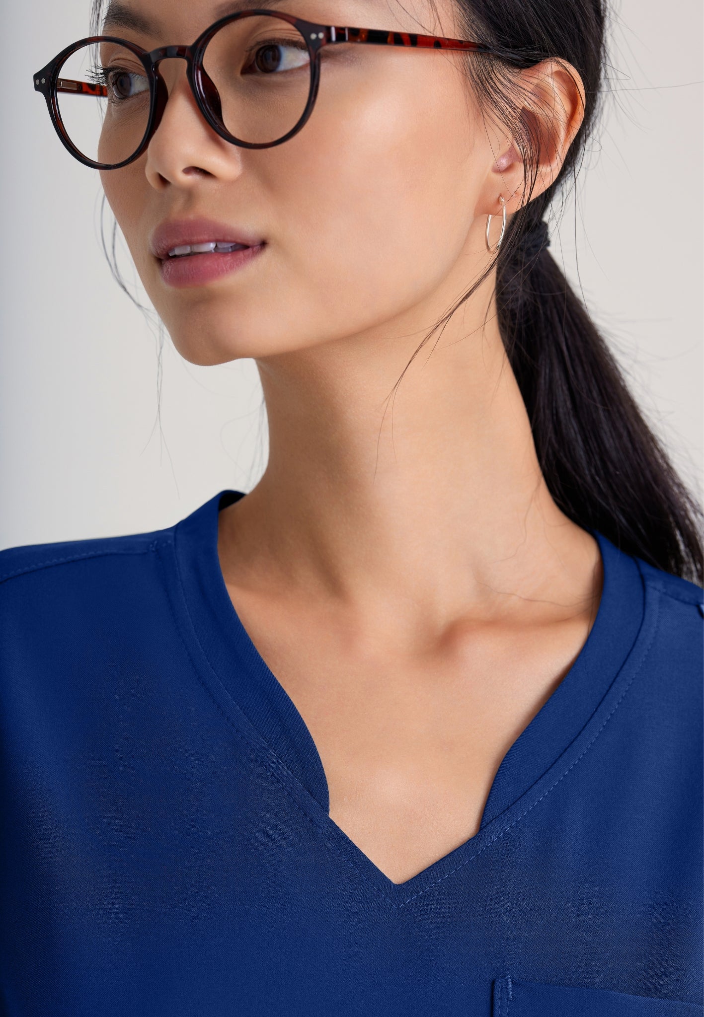 Uniforme Medico Grey's Anatomy Evolve Sway Tuck-cosmo