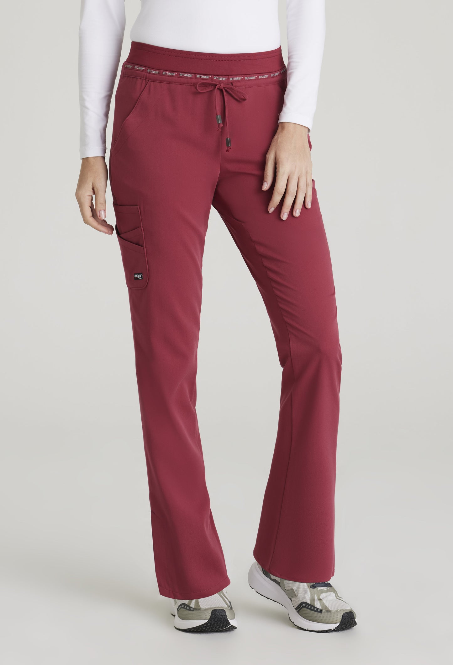 Uniforme médico para dama Grey's Anatomy™ Spandex Stretch  Avery Top-Serena Pant petite — Grey's Anatomy™ by Barco Spandex Stretch