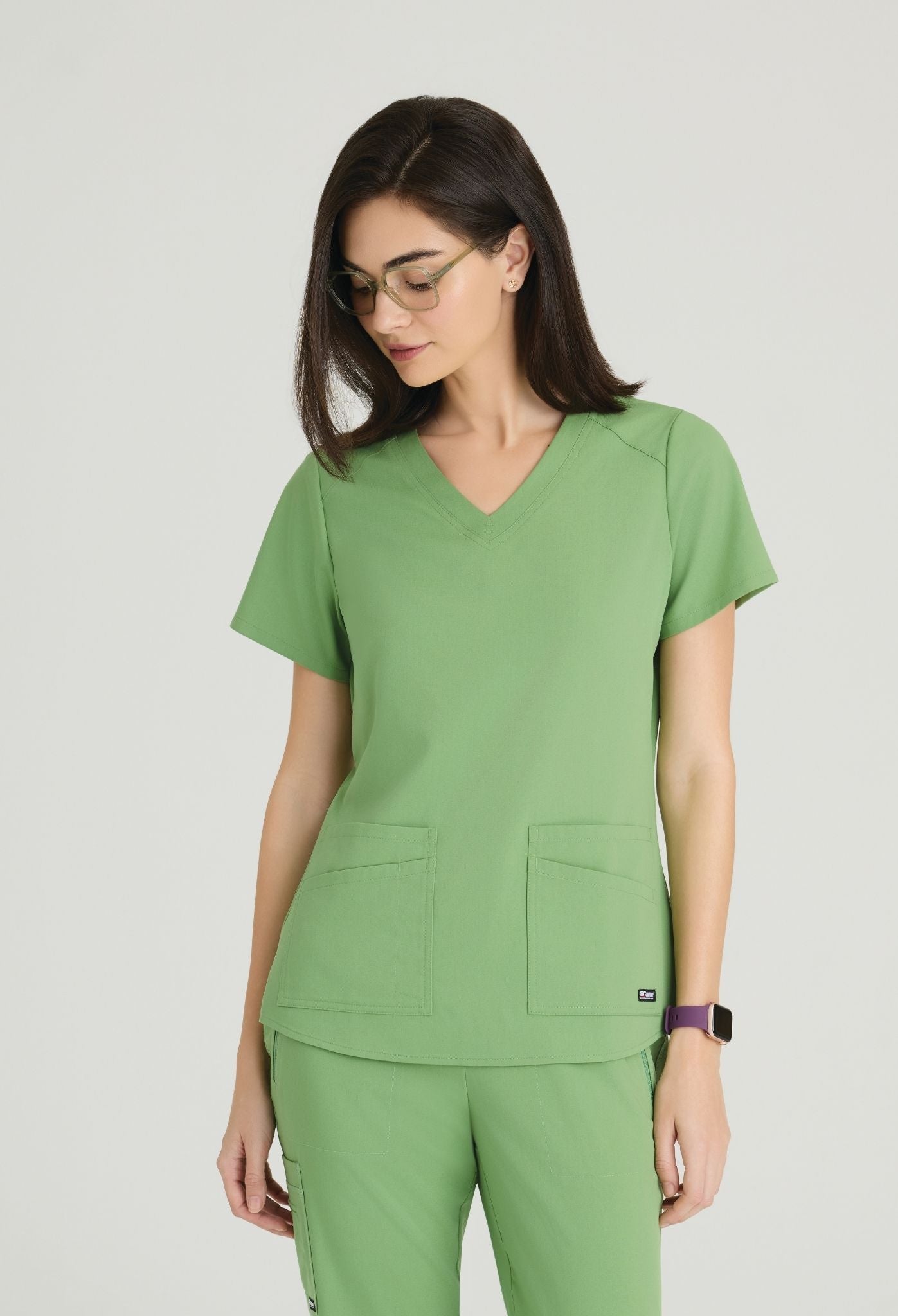 Uniforme médico para dama Grey's Anatomy™ Spandex Stretch  Emma Top-Eden Jogger — Grey's Anatomy™ by Barco Spandex Stretch