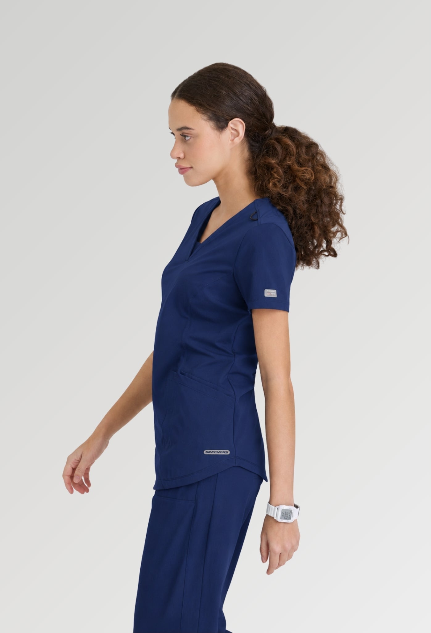 Uniforme médico para dama Skechers™ by Barco Slip-ins Serene Knit Top-Glide Knit Flare Pant