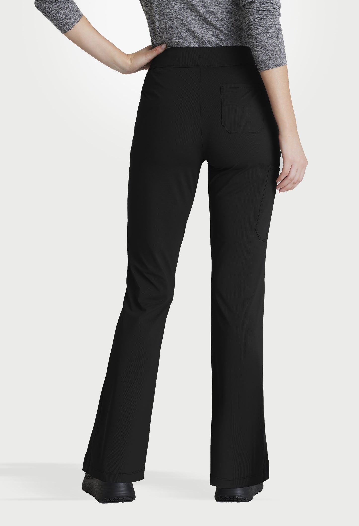 Uniforme médico para dama Skechers™ by Barco Slip-ins Serene Knit Top-Glide Knit Flare Pant