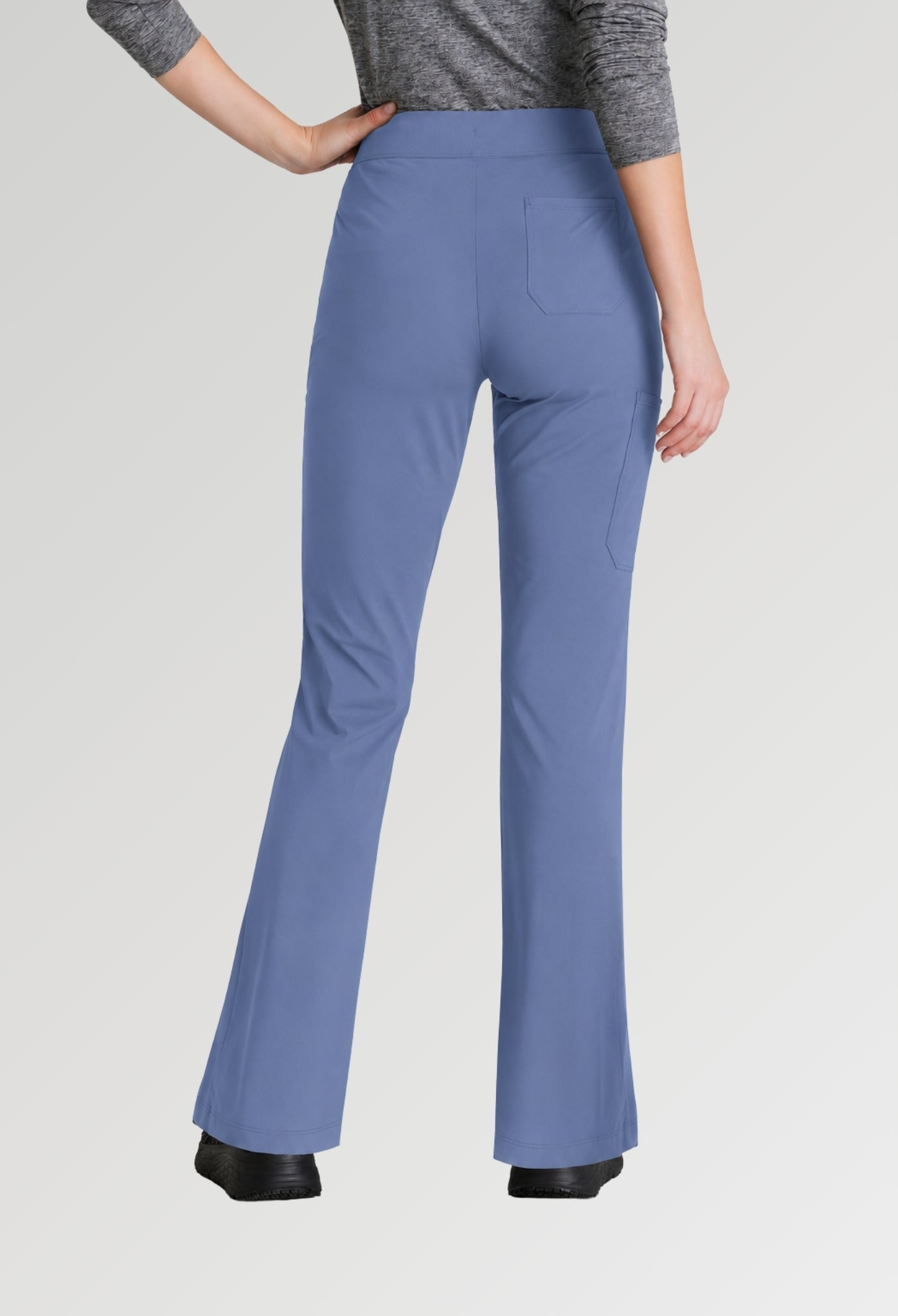 Uniforme médico para dama Skechers™ by Barco Slip-ins Serene Knit Top-Glide Knit Flare Pant