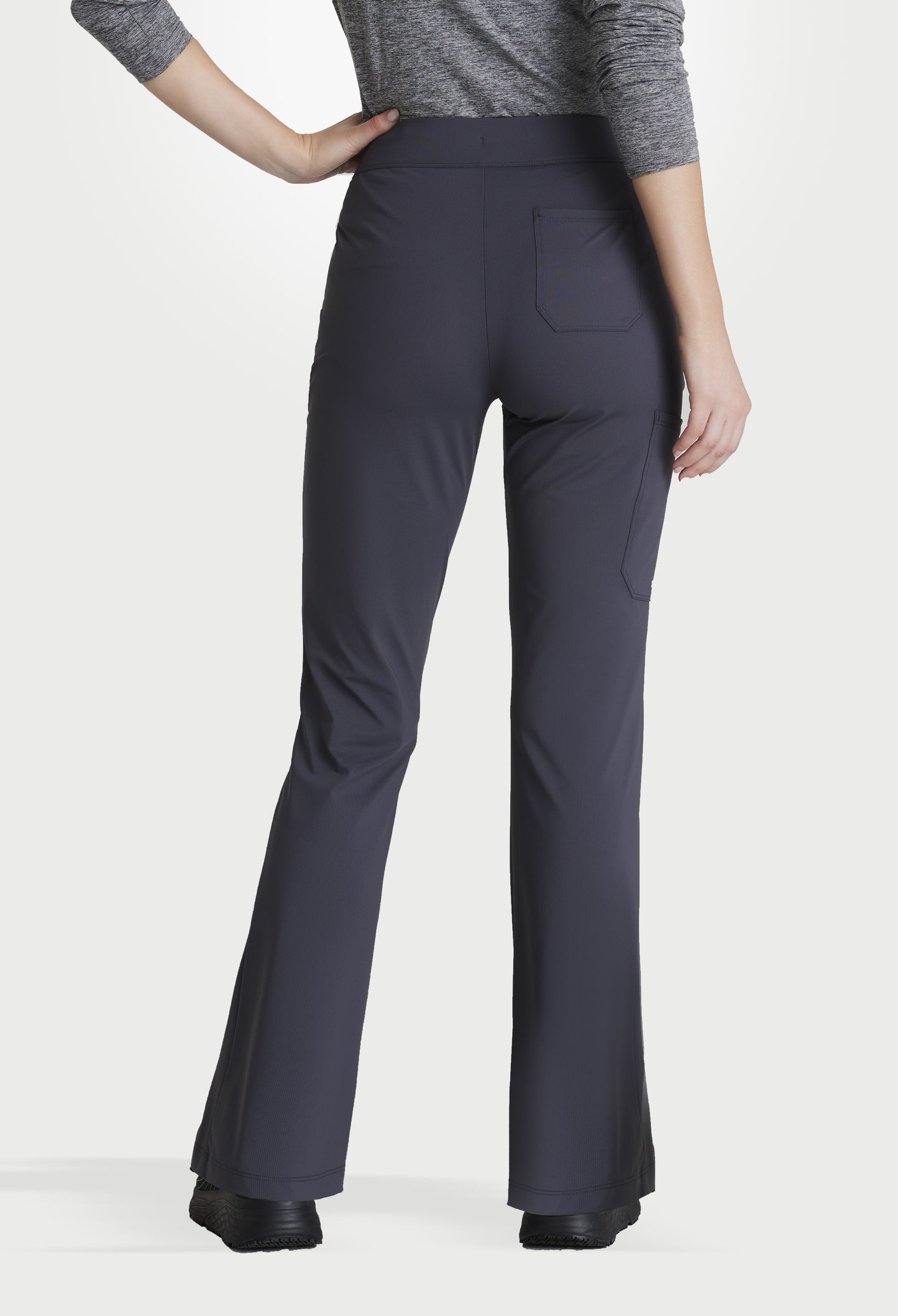 Uniforme médico para dama Skechers™ by Barco Slip-ins Serene Knit Top-Glide Knit Flare Pant