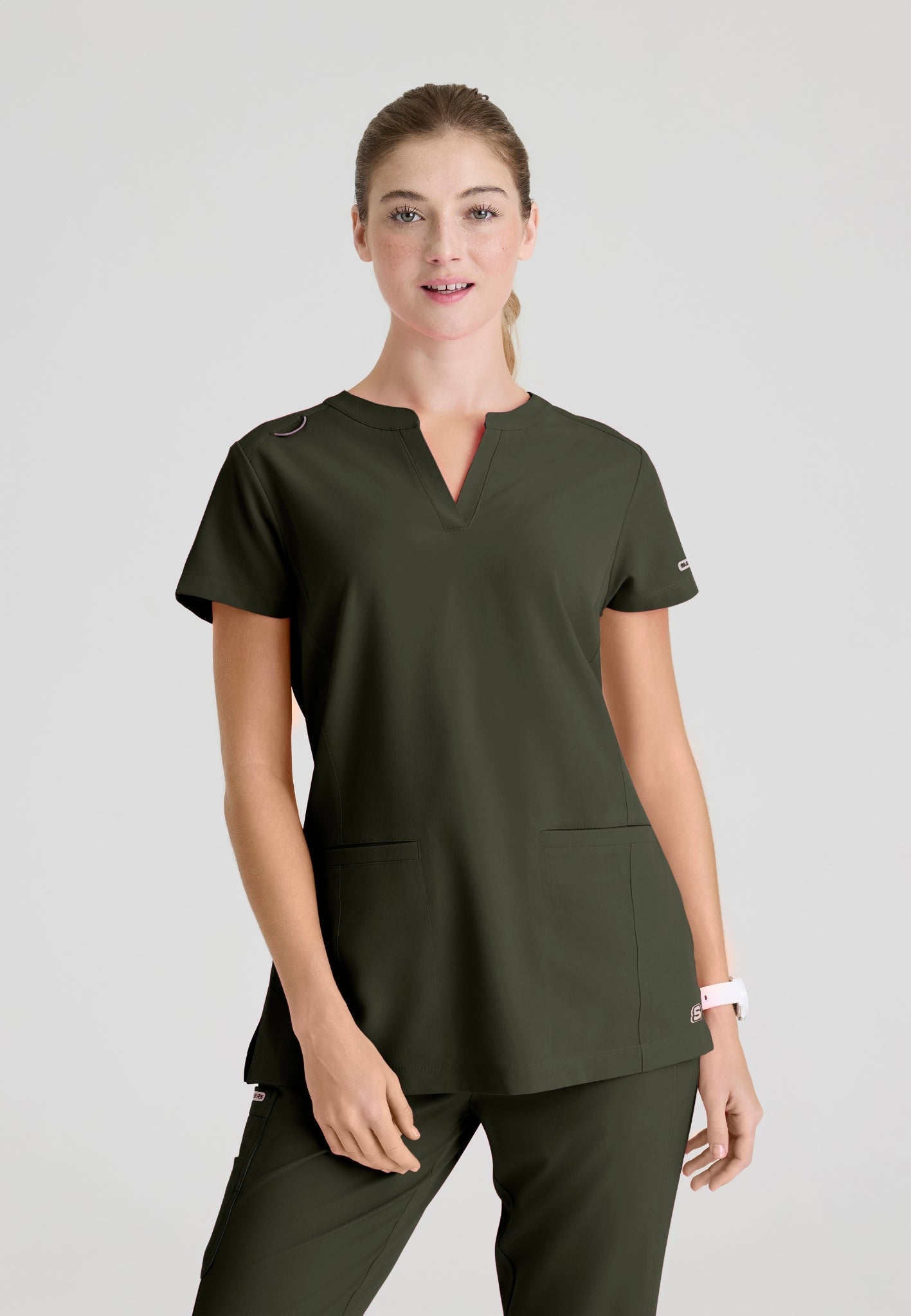 Uniforme médico para dama Skechers Coast Top- Gamma Pant
