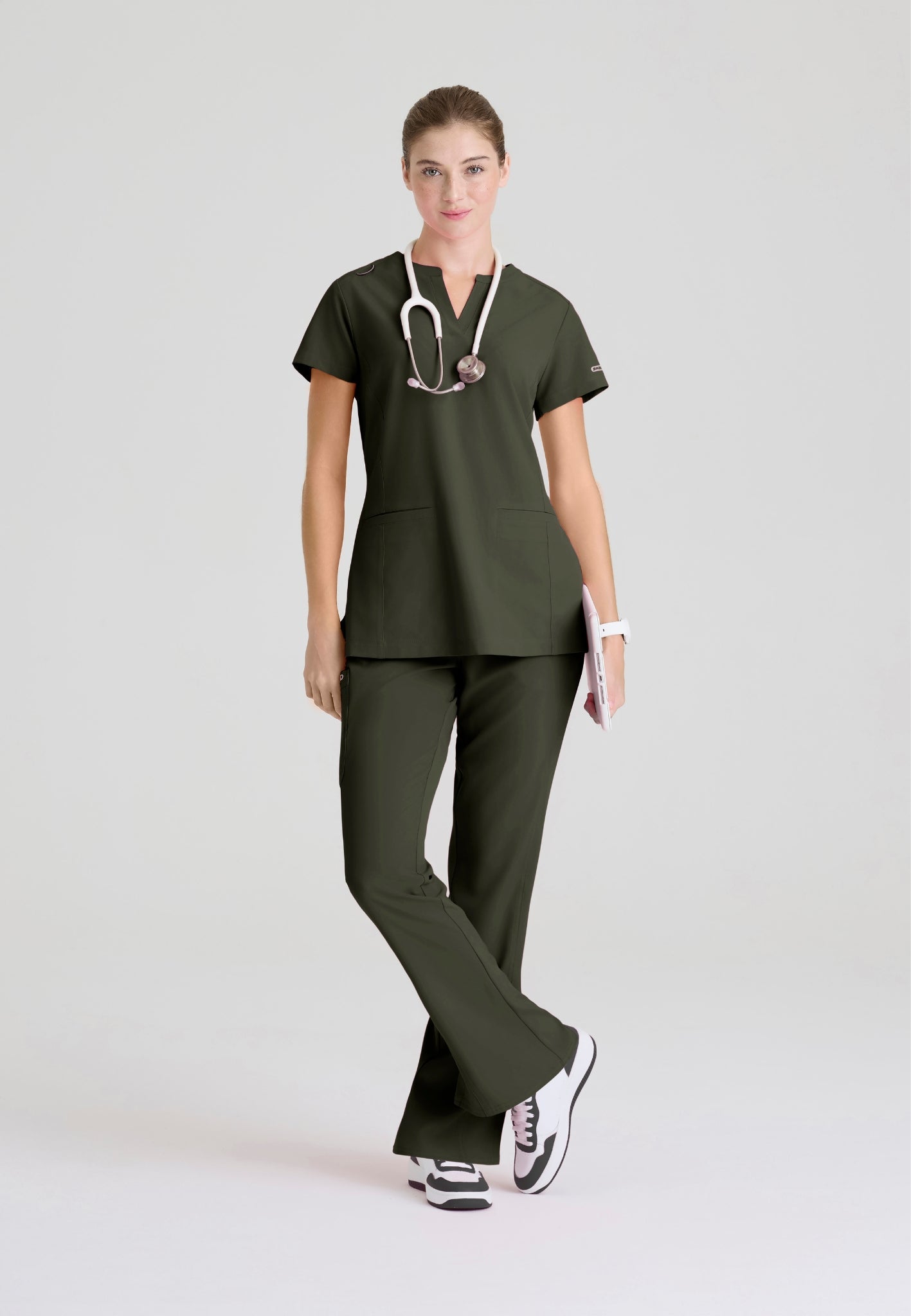 Uniforme médico para dama Skechers Coast Top- Gamma Pant