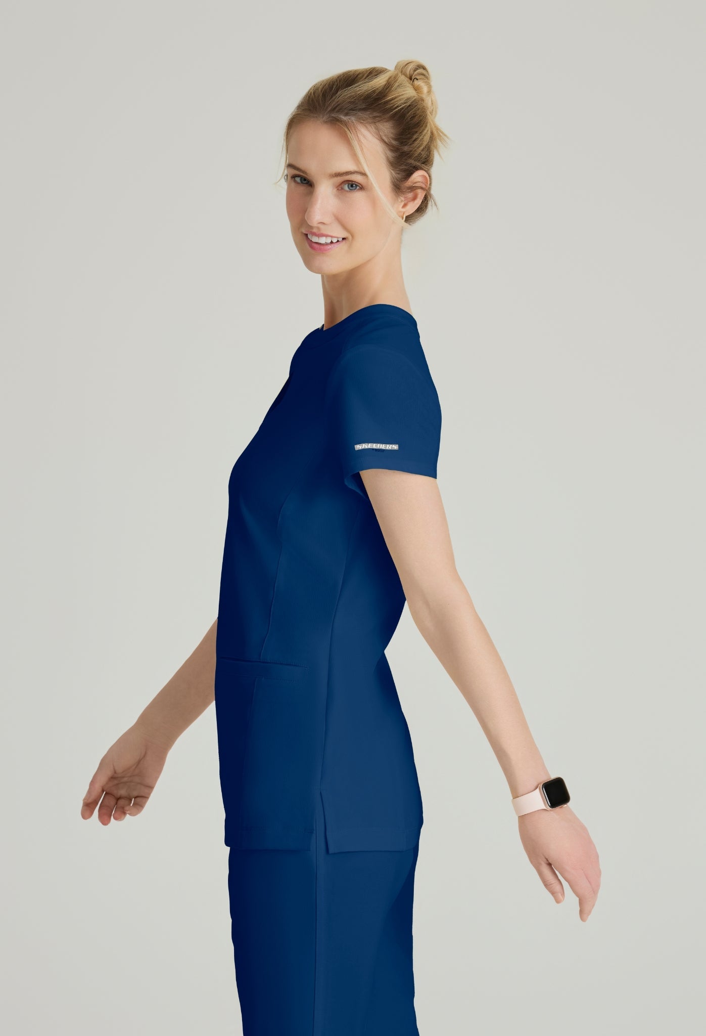 Uniforme médico para dama Skechers Coast Top- Gamma Pant plus