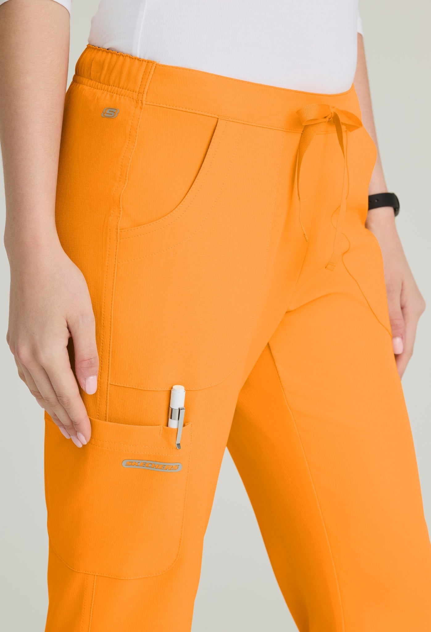 Uniforme médico para dama Skechers Essence Top-Reliance Pant