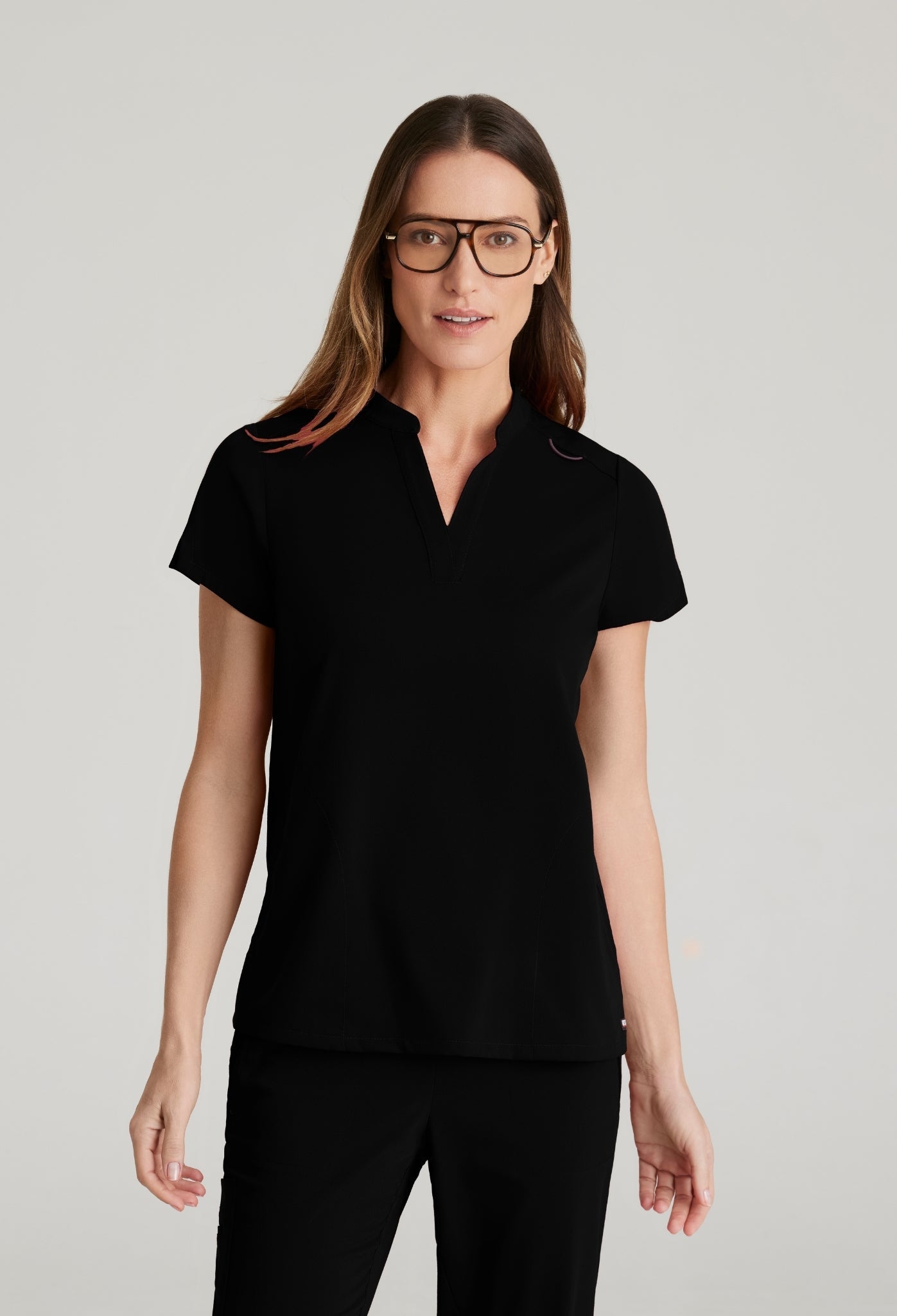 Uniforme médico para dama  Spandex Stretch  Avery Top-Serena Pant — Grey's Anatomy™ by Barco Spandex Stretch
